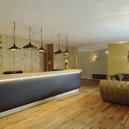 Wellnessgarten-hotel Вагинг-ам-Зе