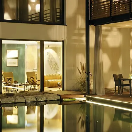 Wellnessgarten-hotel 4* באגינג אם זי
